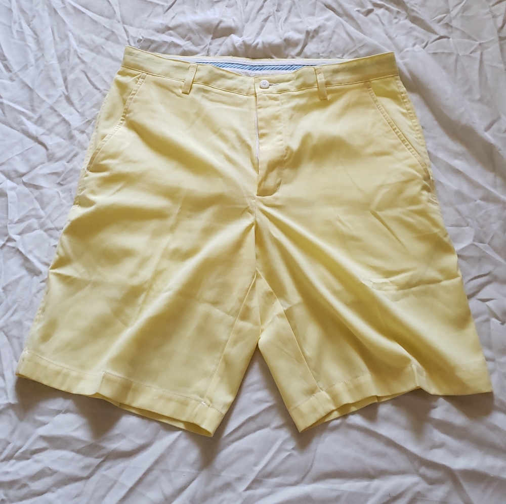 Footjoy yellow golf shorts 34